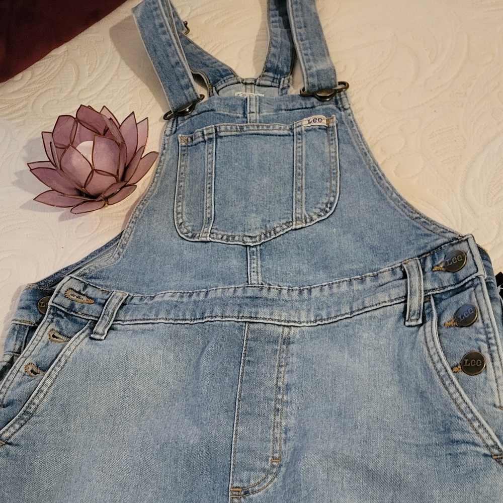 Overalls denim shorts sz Small NWT
